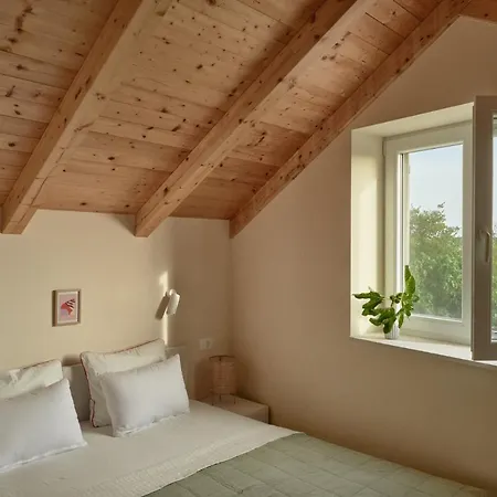 Vasantina Kamena Kucica Ferienhaus *